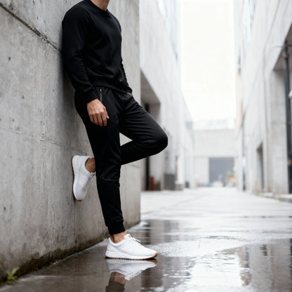 Performance Stretch Pants – Lightweight & Quick-Dry